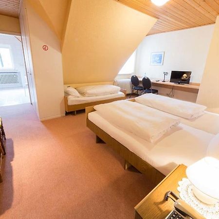 Hotel Thielmann Mittenaar Kültér fotó
